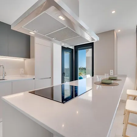 Lejlighed Newly Built 2 Bdrm Modern Oasis W Gym & Pool