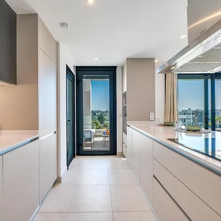 Lejlighed Newly Built 2 Bdrm Modern Oasis W Gym & Pool *
